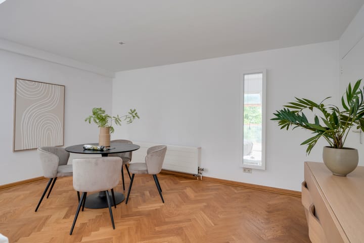 Photo 8 of Louise de Colignystraat 2-C