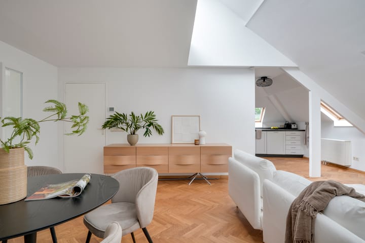 Photo 9 of Louise de Colignystraat 2-C