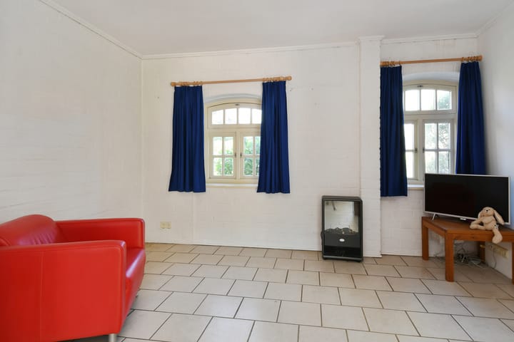 Photo 7 of Mortel 33