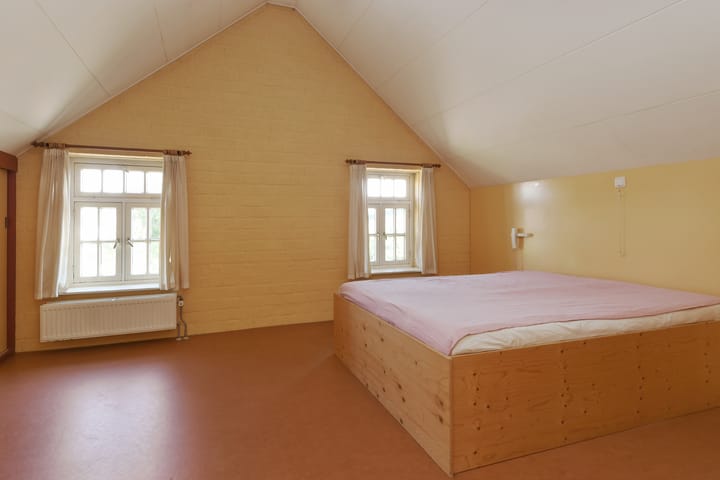 Photo 20 of Mortel 33