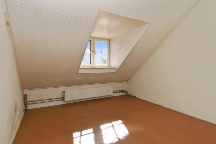 Photo 21 of Mortel 33