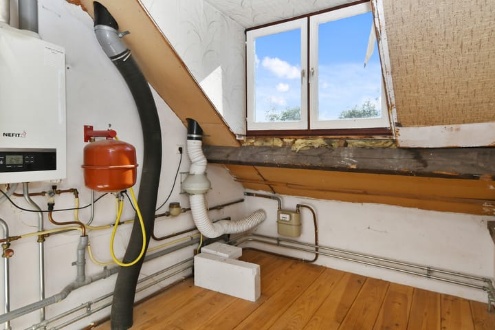 Photo 43 of Mortel 33