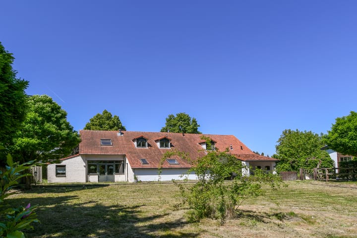 Photo 50 of Mortel 33