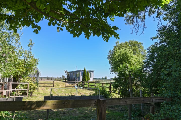 Photo 60 of Mortel 33