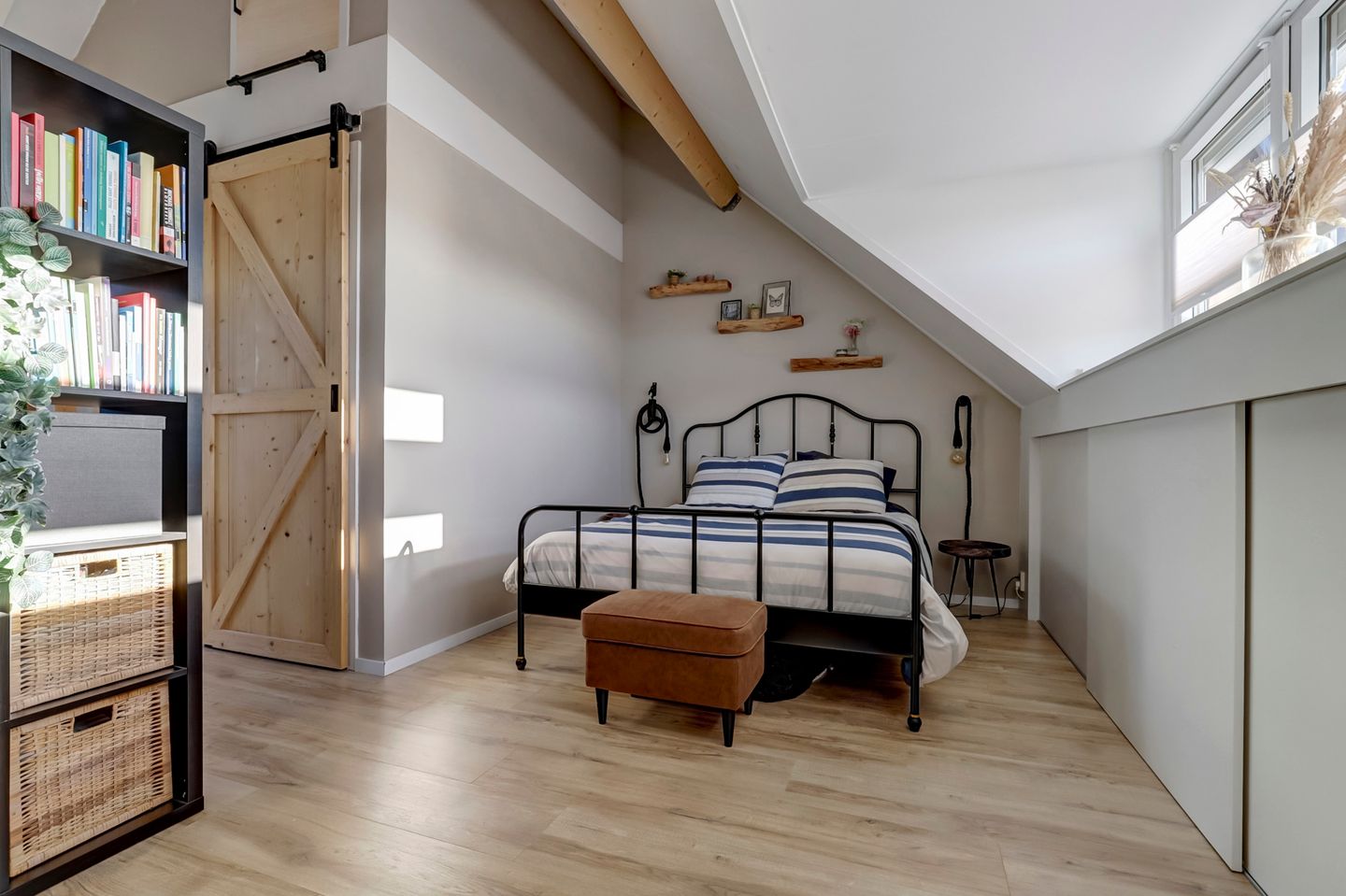 Foto 29 van Lekstraat 70