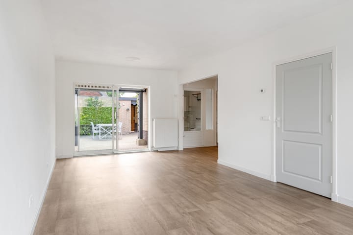 Foto 2 van Larixlaan 15