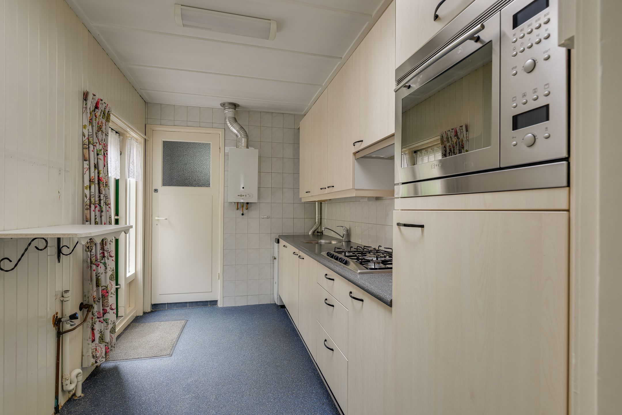 Photo 9 of Prins Hendrikstraat 35