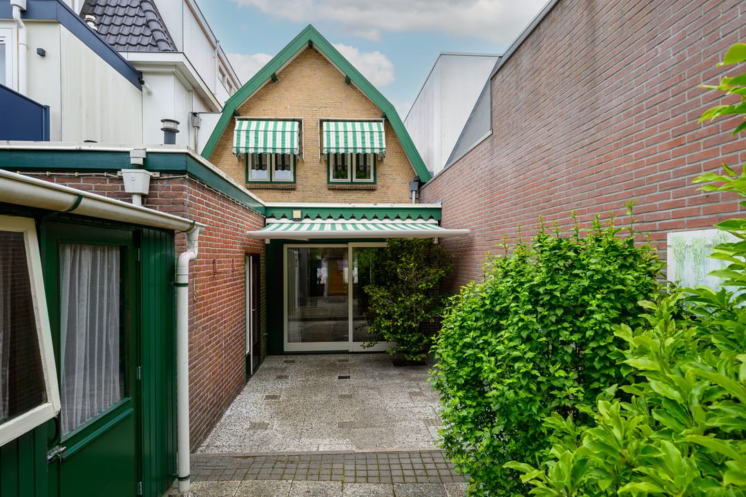 Photo 16 of Prins Hendrikstraat 35