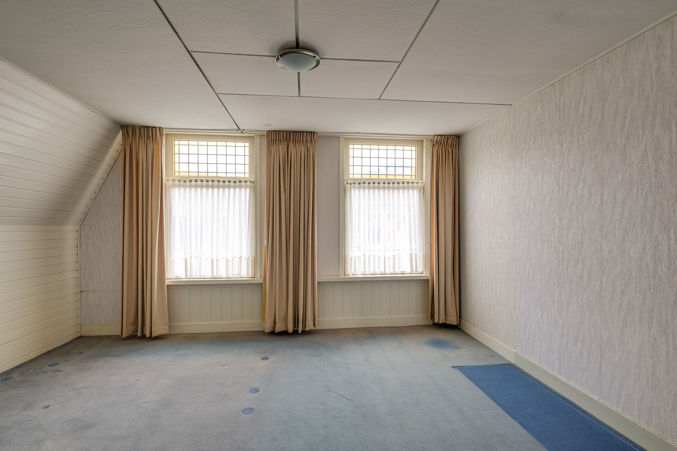 Photo 21 of Prins Hendrikstraat 35