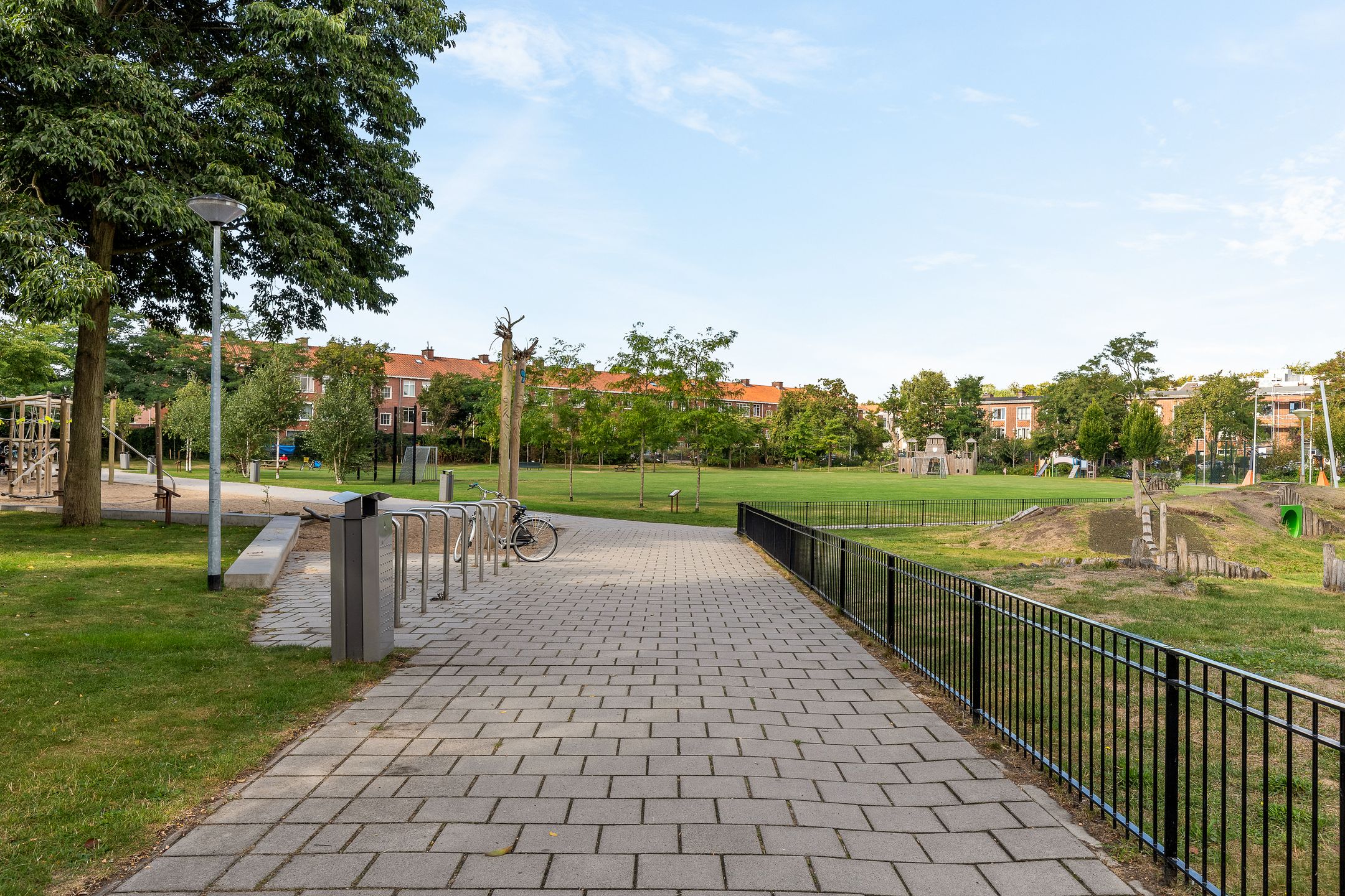 Foto 30 van Theresiastraat 265