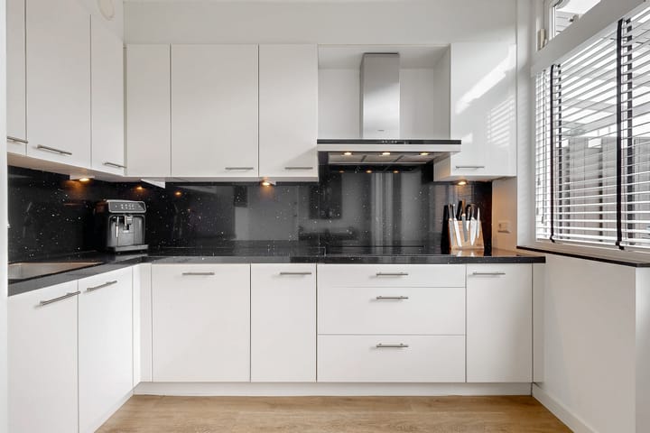 Foto 15 van J.P. Heijestraat 11