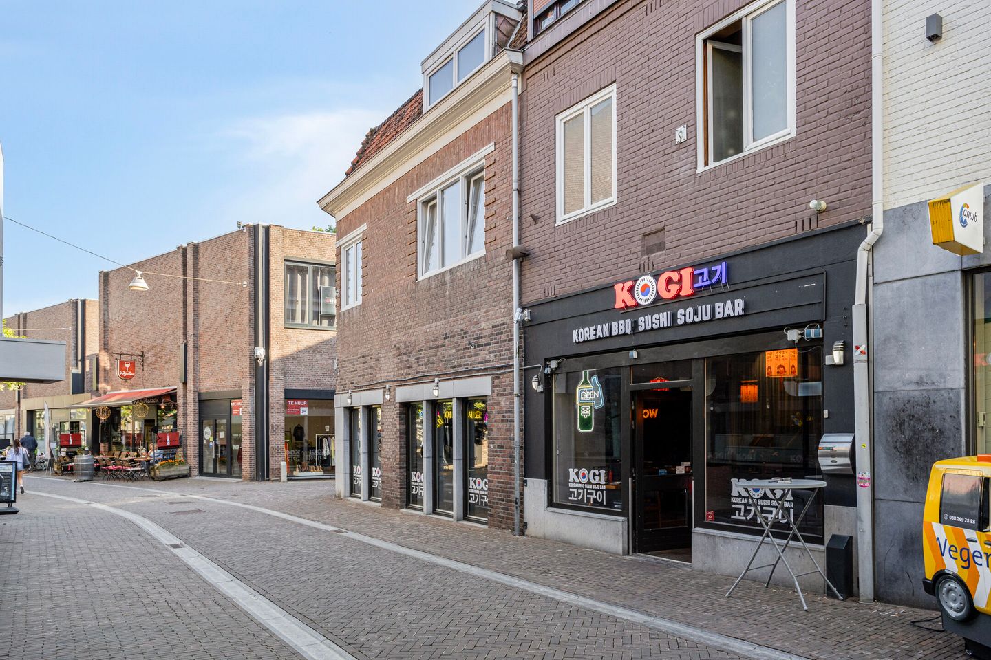Bekijk foto 2 van Molenbeekstraat 6-8