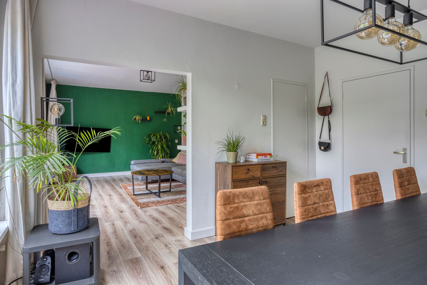 Foto 10 van Westwal 56