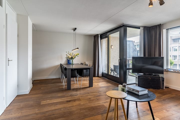 Foto 8 van Langestraat 4-05