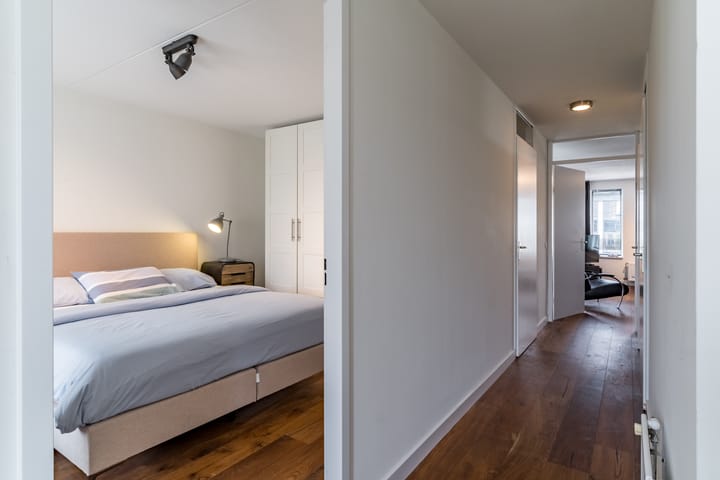 Foto 10 van Langestraat 4-05