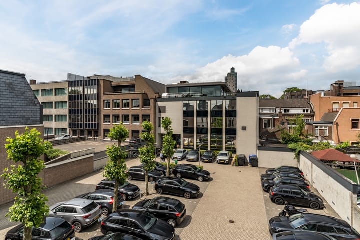 Foto 26 van Langestraat 4-05