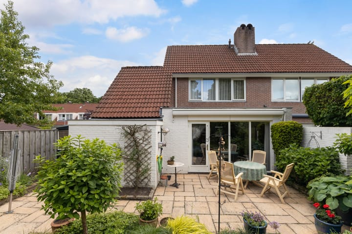 Foto 35 van Bentinckstraat 14