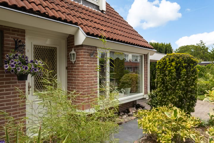 Foto 43 van Bentinckstraat 14