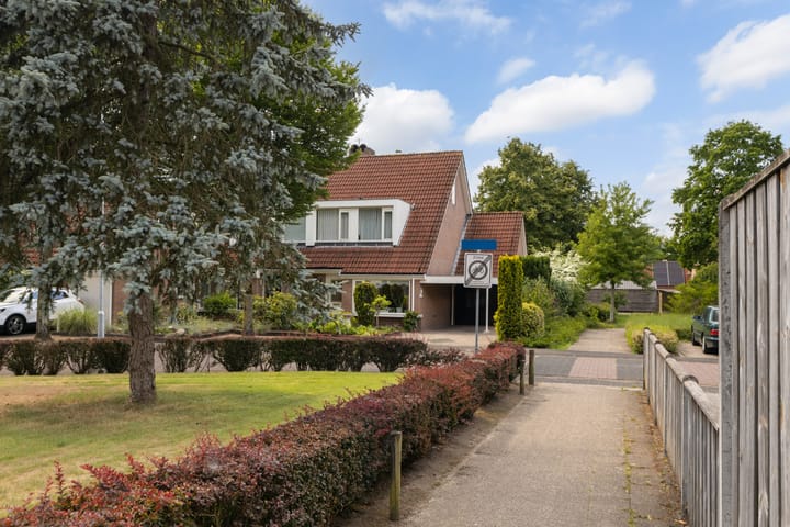 Foto 49 van Bentinckstraat 14