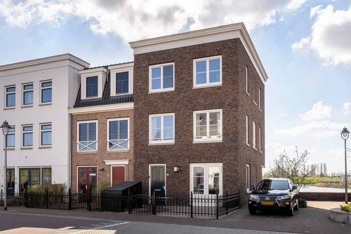 Foto 1 van IJsseloogwal 81