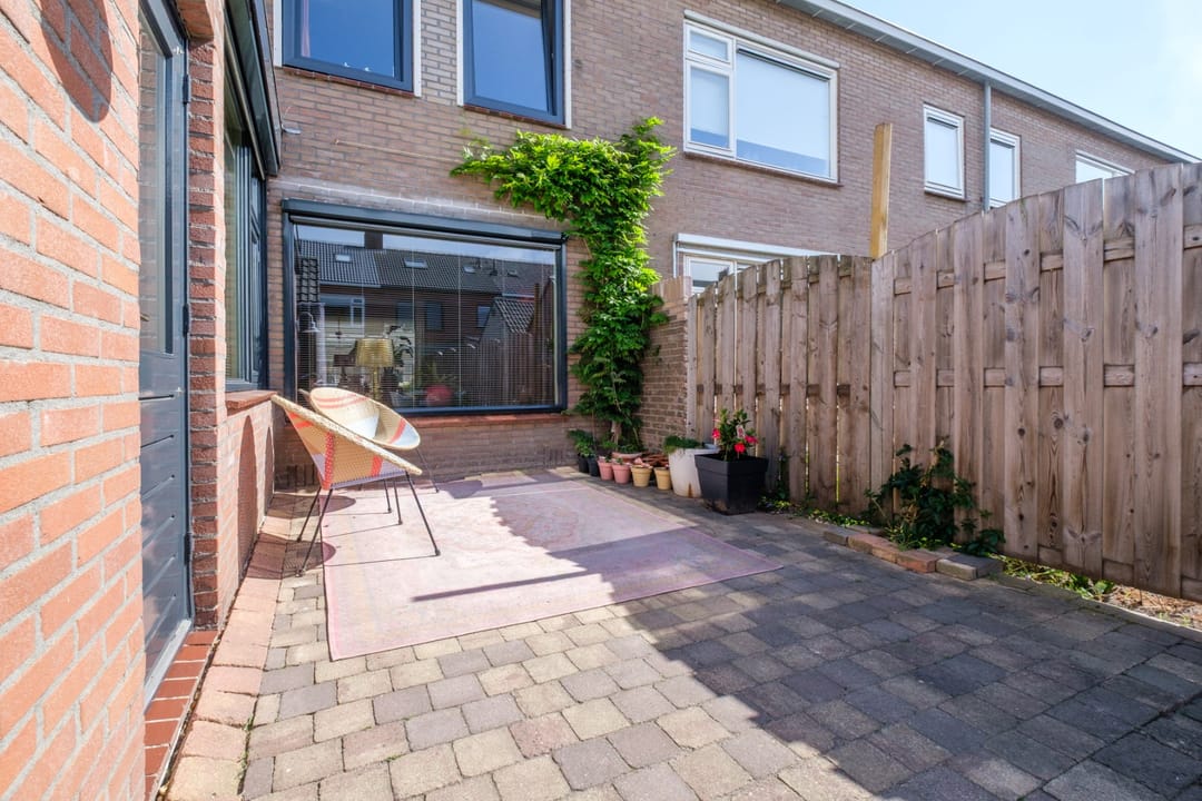 Foto 38 van Admiraal de Ruyterstraat 16