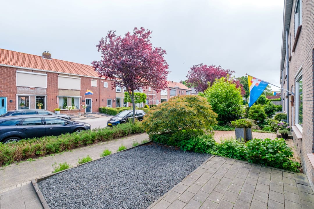 Foto 43 van Admiraal de Ruyterstraat 16