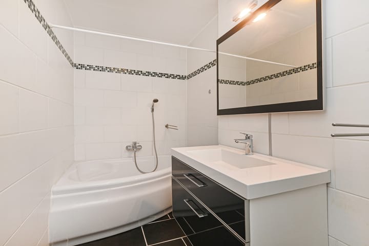 Photo 5 of Louis Davidsstraat 165