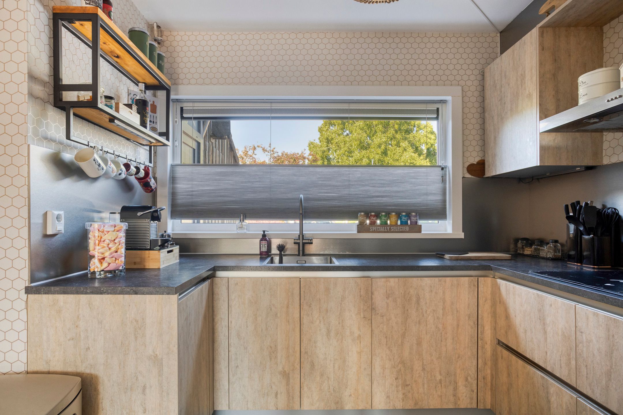 Foto 12 van Vloedlijn 25