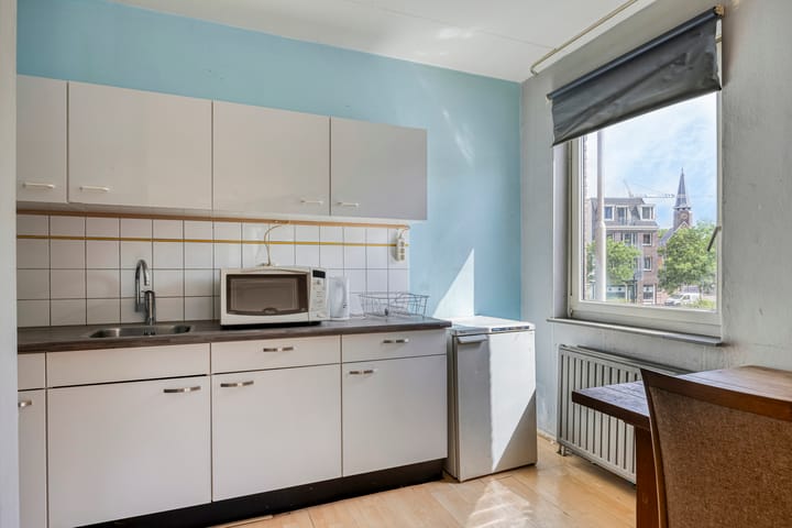 Foto 11 van Oostwal 182