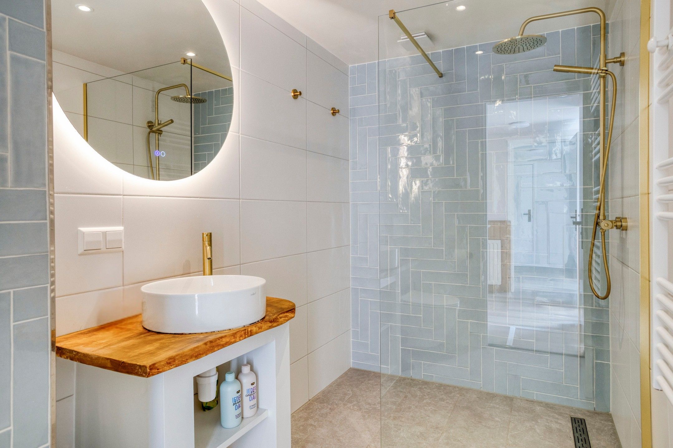 Photo 21 of Duinschooten 12-098