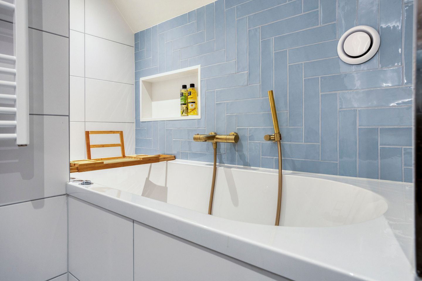 Photo 29 of Duinschooten 12-098