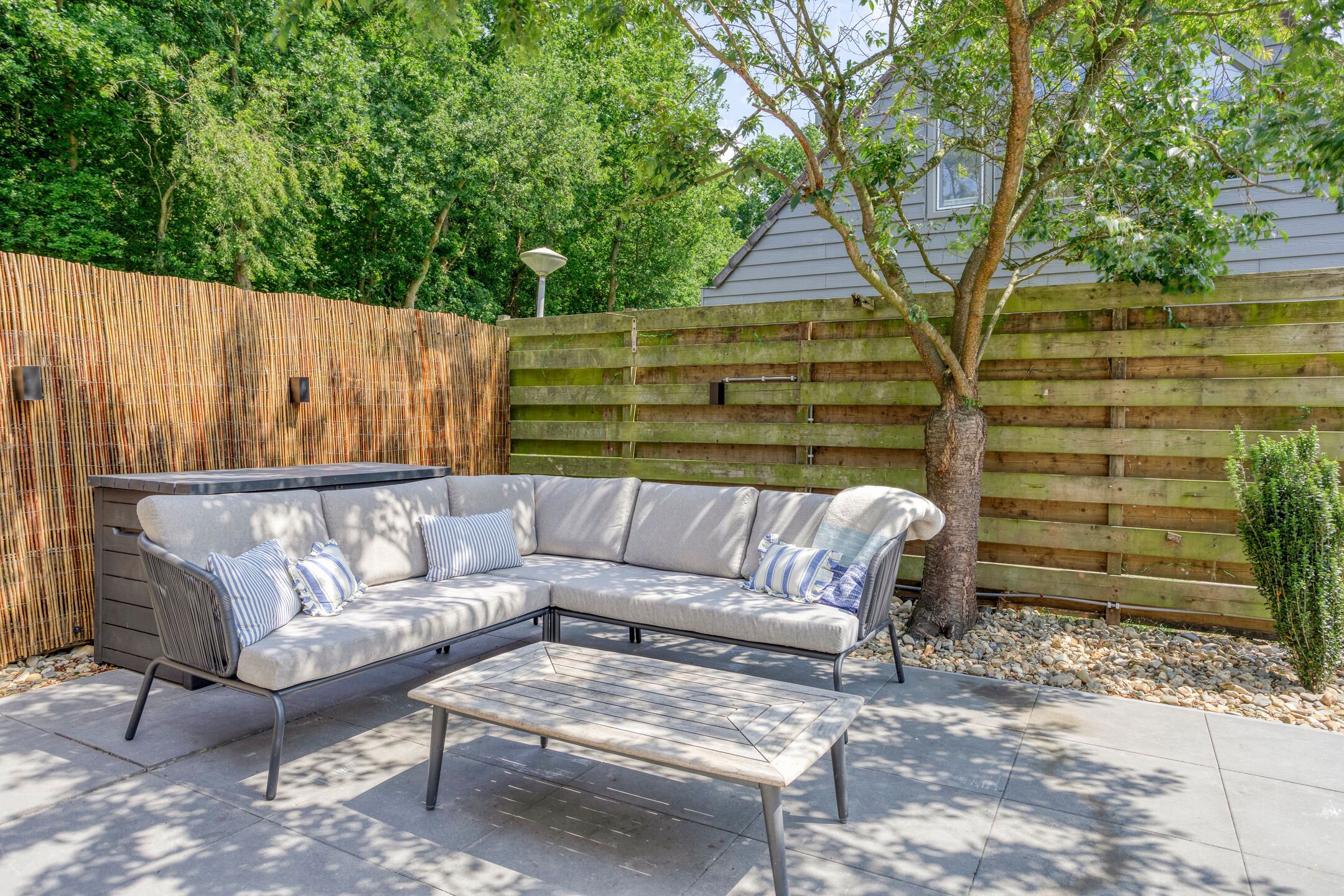 Photo 33 of Duinschooten 12-098