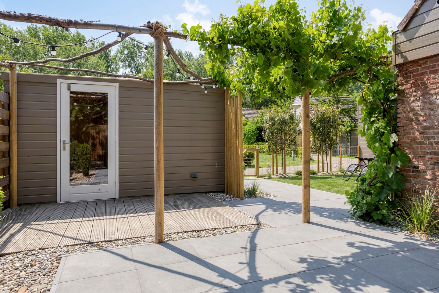 Photo 35 of Duinschooten 12-098