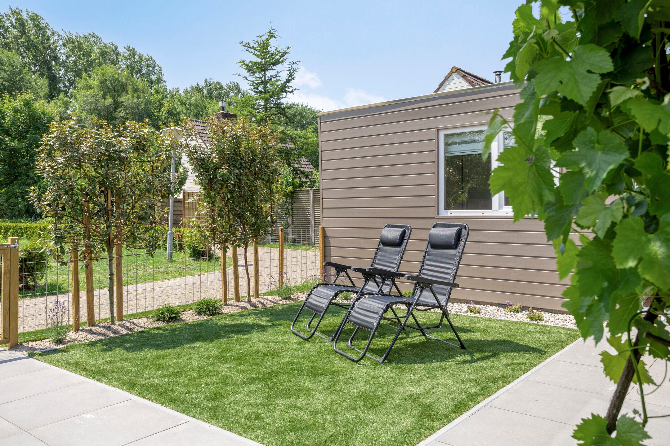 Photo 36 of Duinschooten 12-098