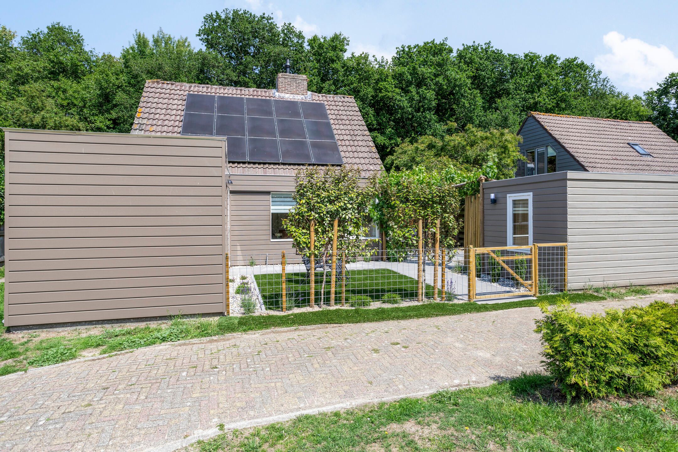 Photo 39 of Duinschooten 12-098