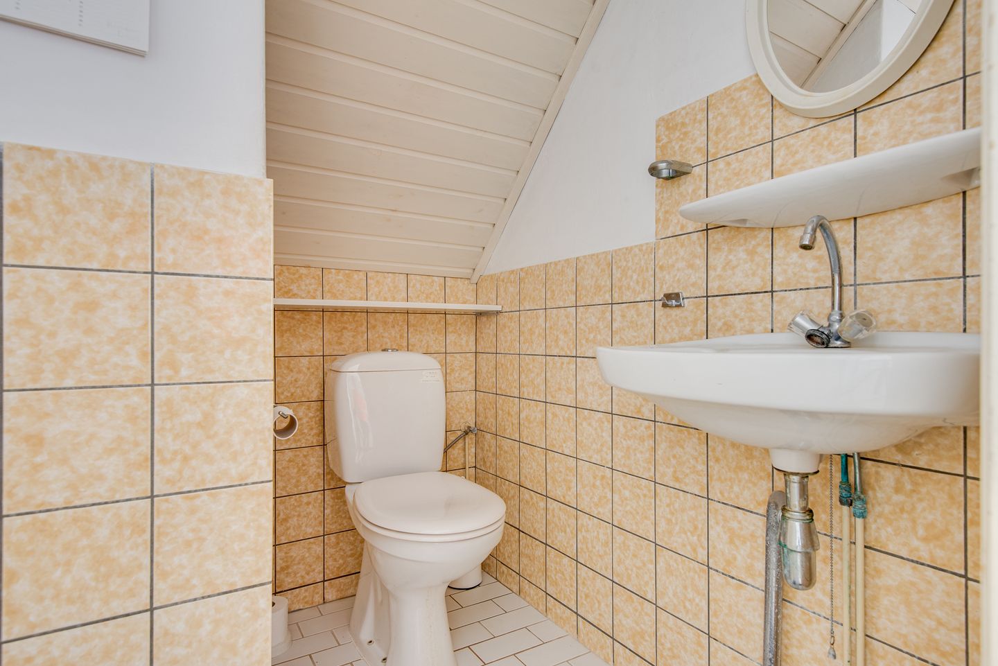 Foto 14 van van Meeuwenstraat 13