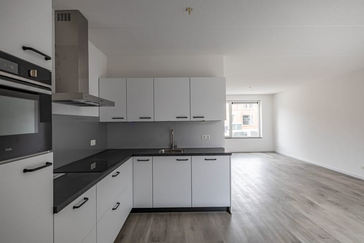 Foto 11 van Houwerdastraat 29