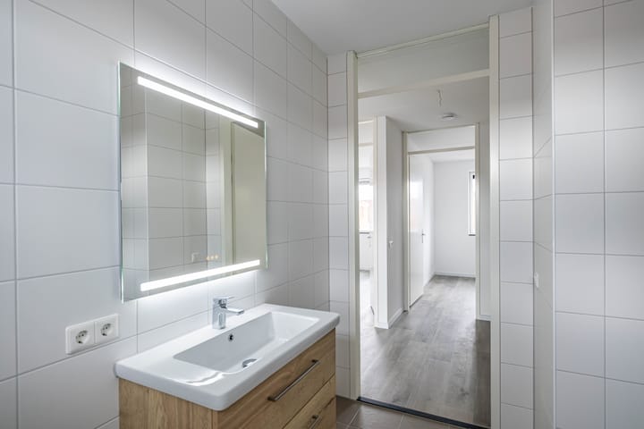 Foto 18 van Houwerdastraat 29