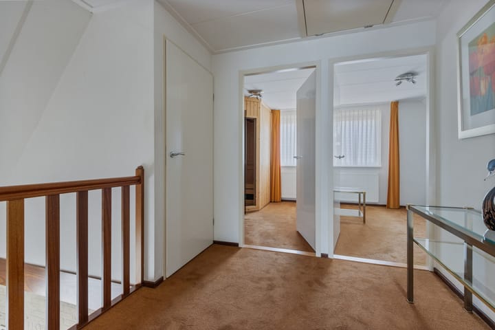 Foto 23 van Reling 6