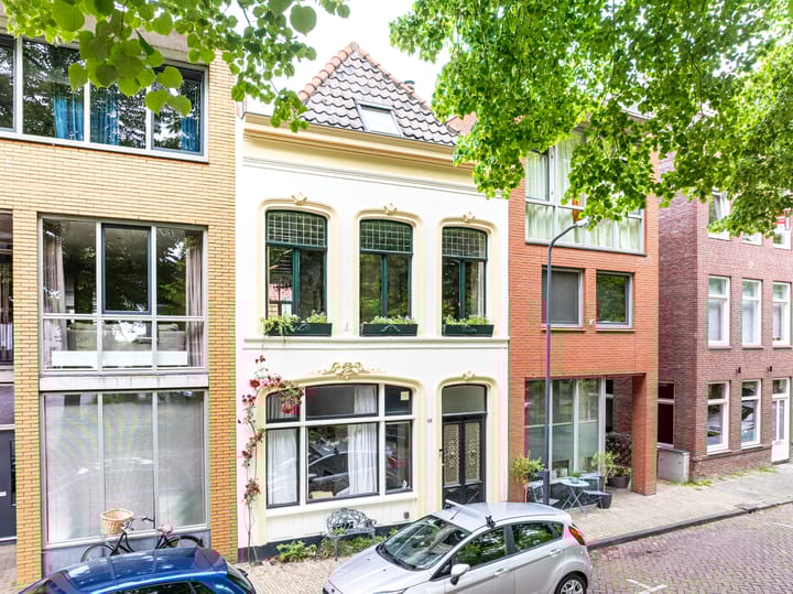 Foto 1 van Kalkhaven 54