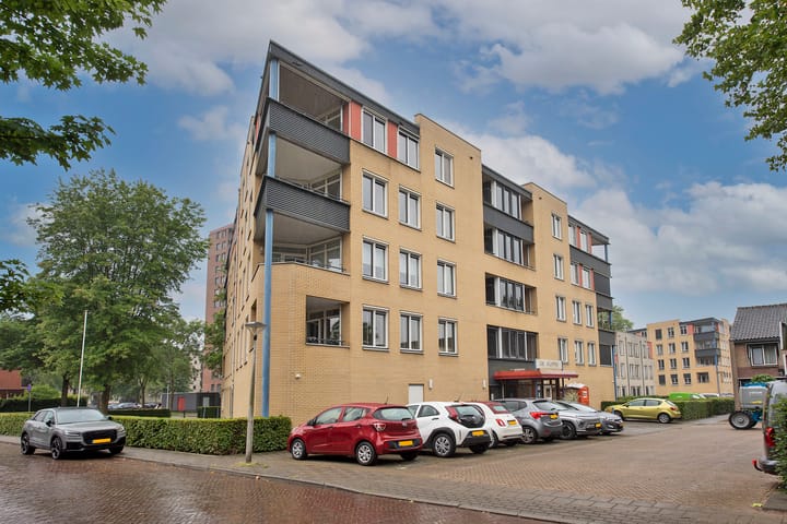 Foto 1 van Hunzestraat 9