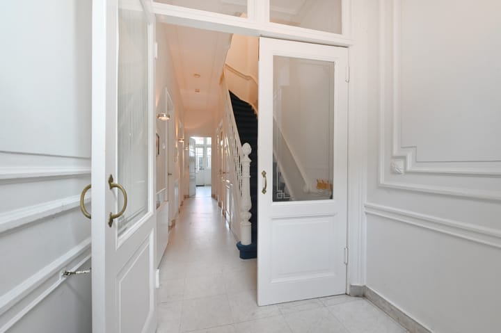 Photo 8 of Nassau Dillenburgstraat 6