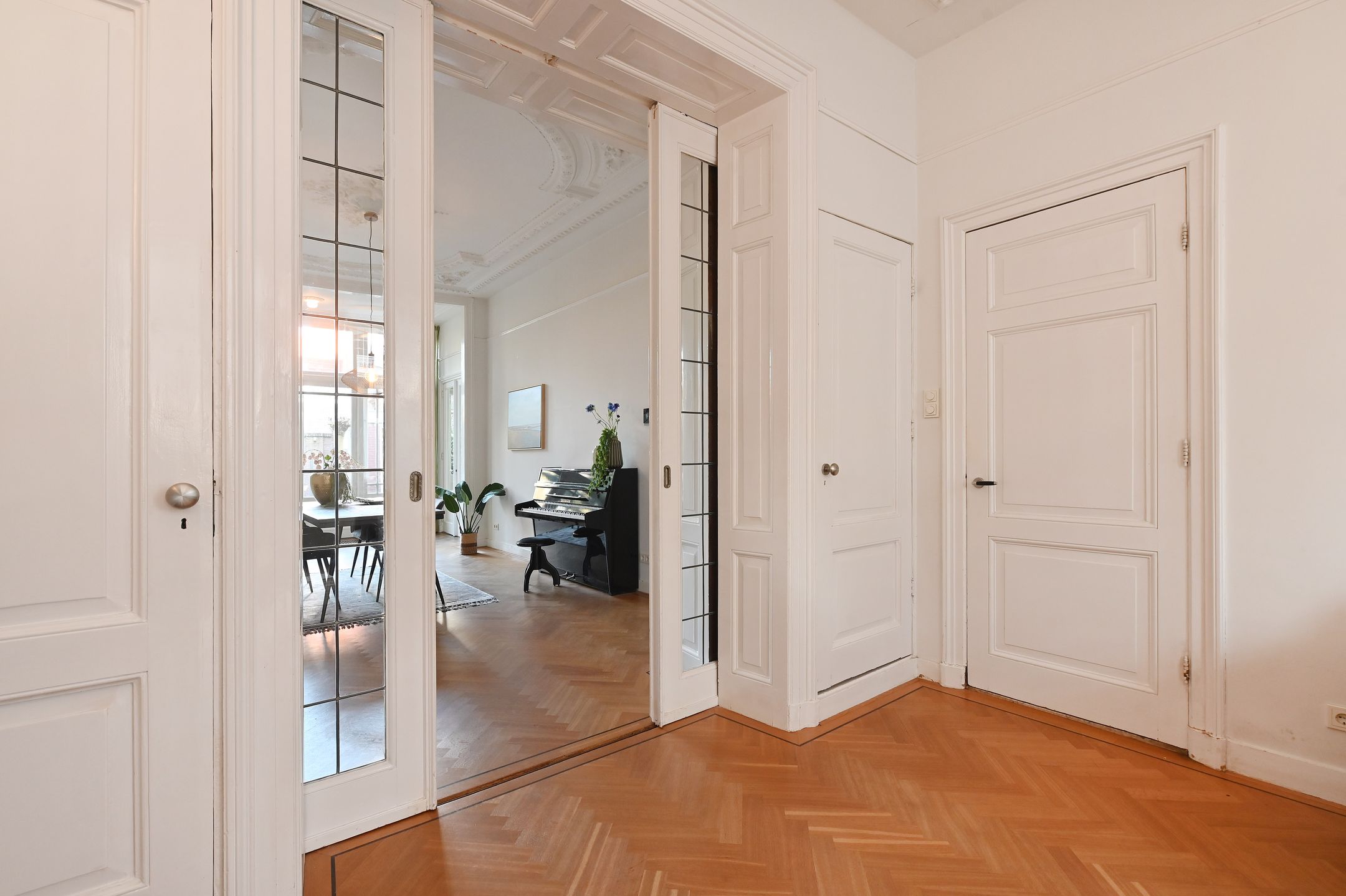 Foto 15 van Nassau Dillenburgstraat 6