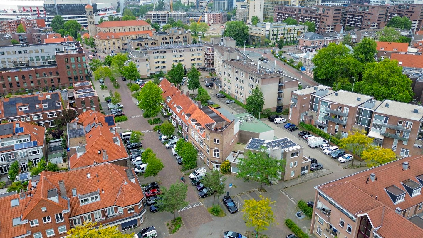 Foto 35 van Lodewijk Napoleonplein 21-C