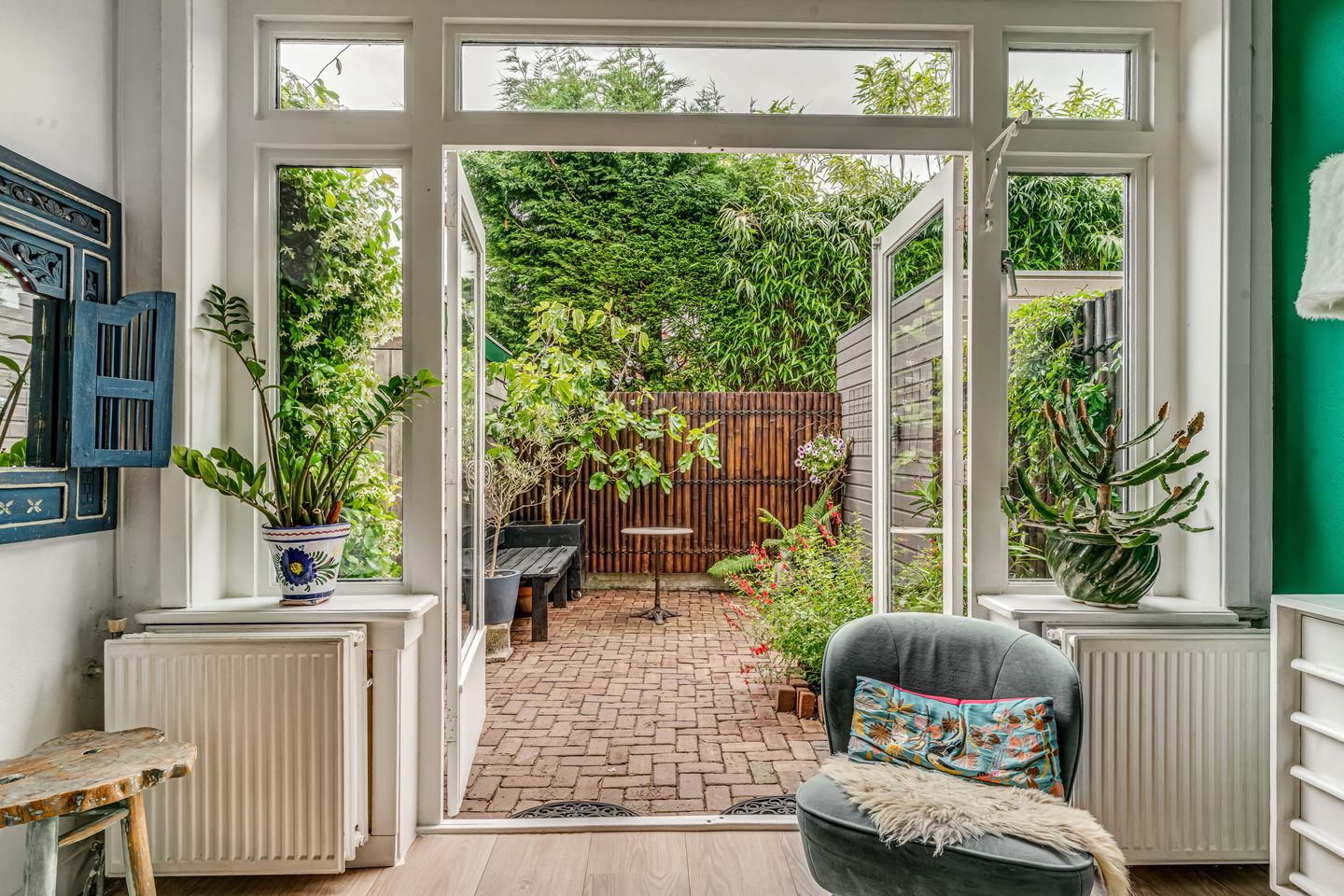 Photo 10 of Duinvlietstraat 62