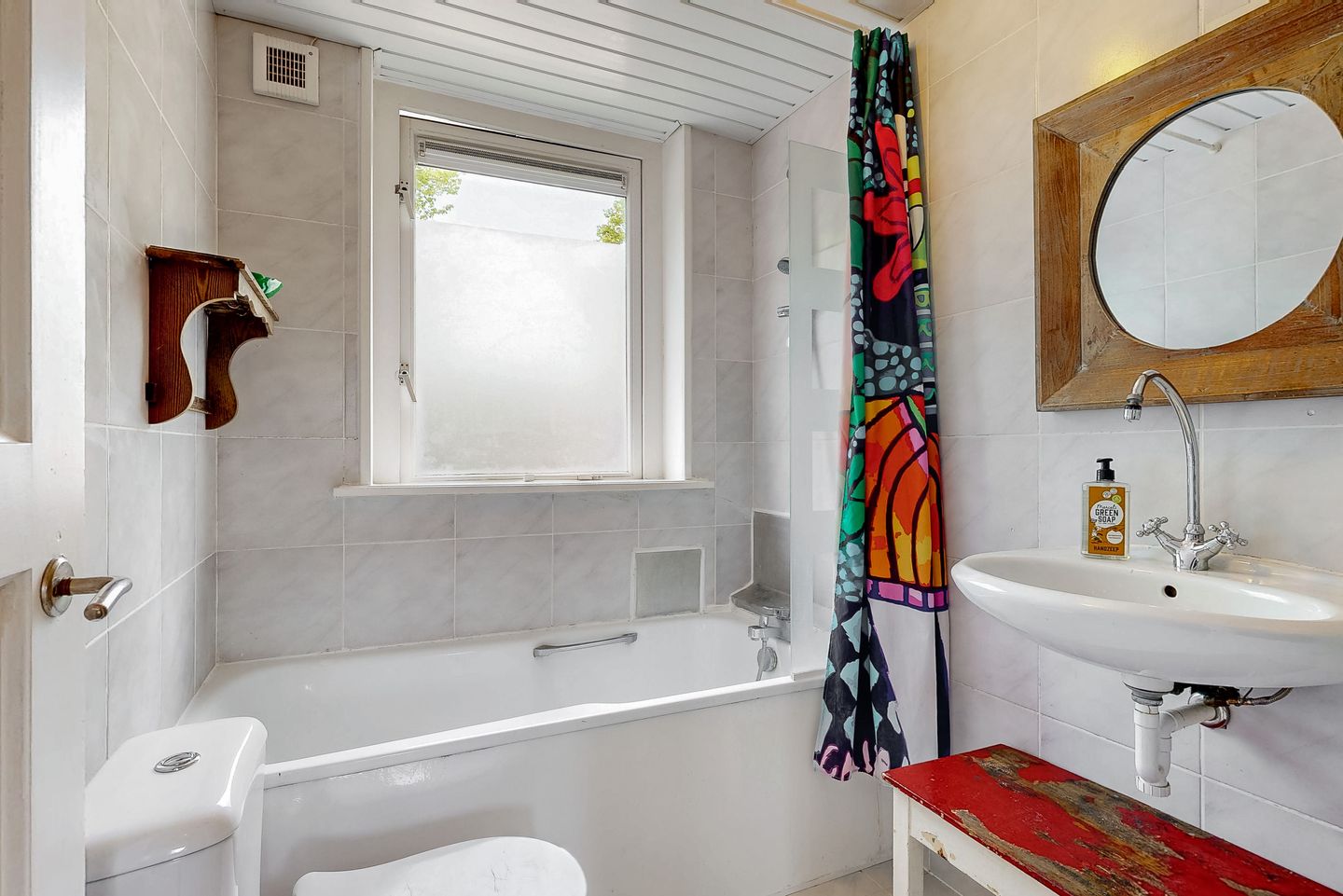 Photo 19 of Duinvlietstraat 62