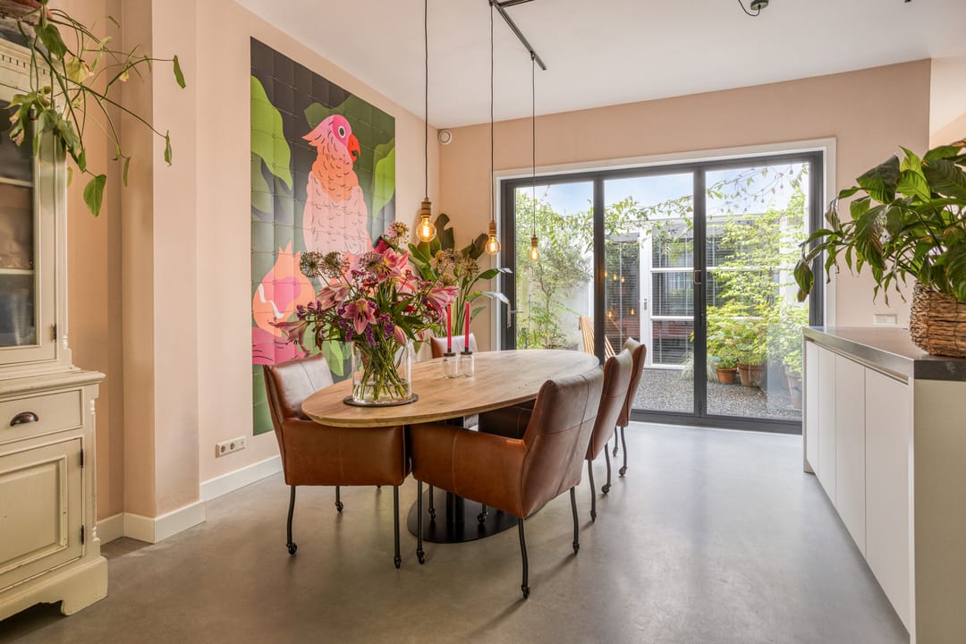 Photo 7 of Van Hasseltstraat 125