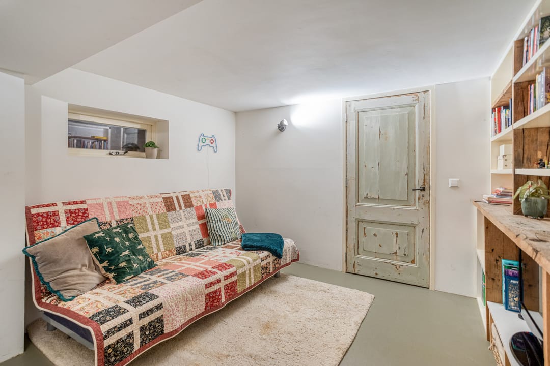 Photo 11 of Van Hasseltstraat 125