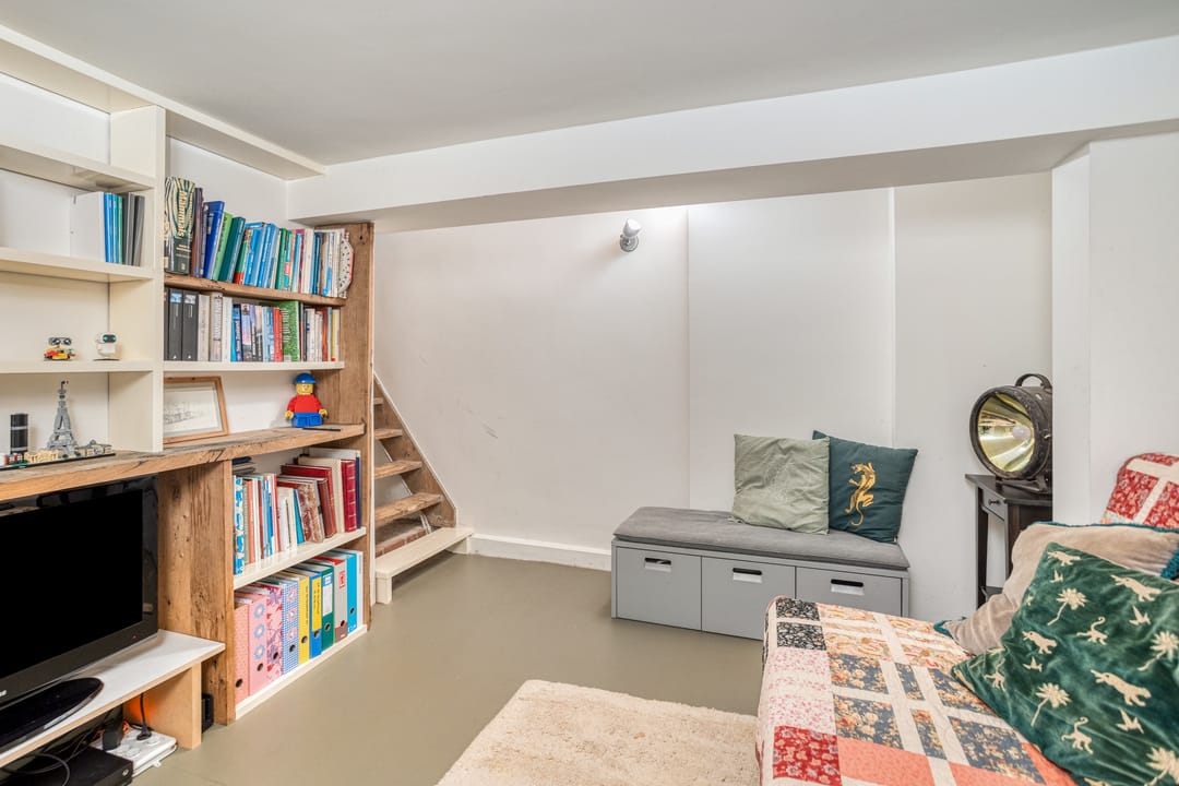 Photo 13 of Van Hasseltstraat 125