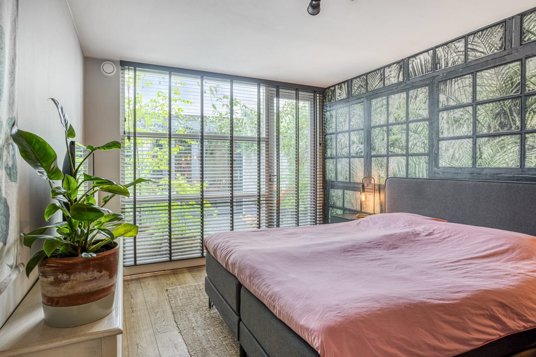 Photo 16 of Van Hasseltstraat 125